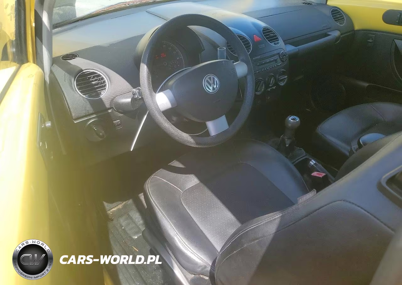2008 Volkswagen New Beetle S VIN:3VWPW31C88M518029 - 8