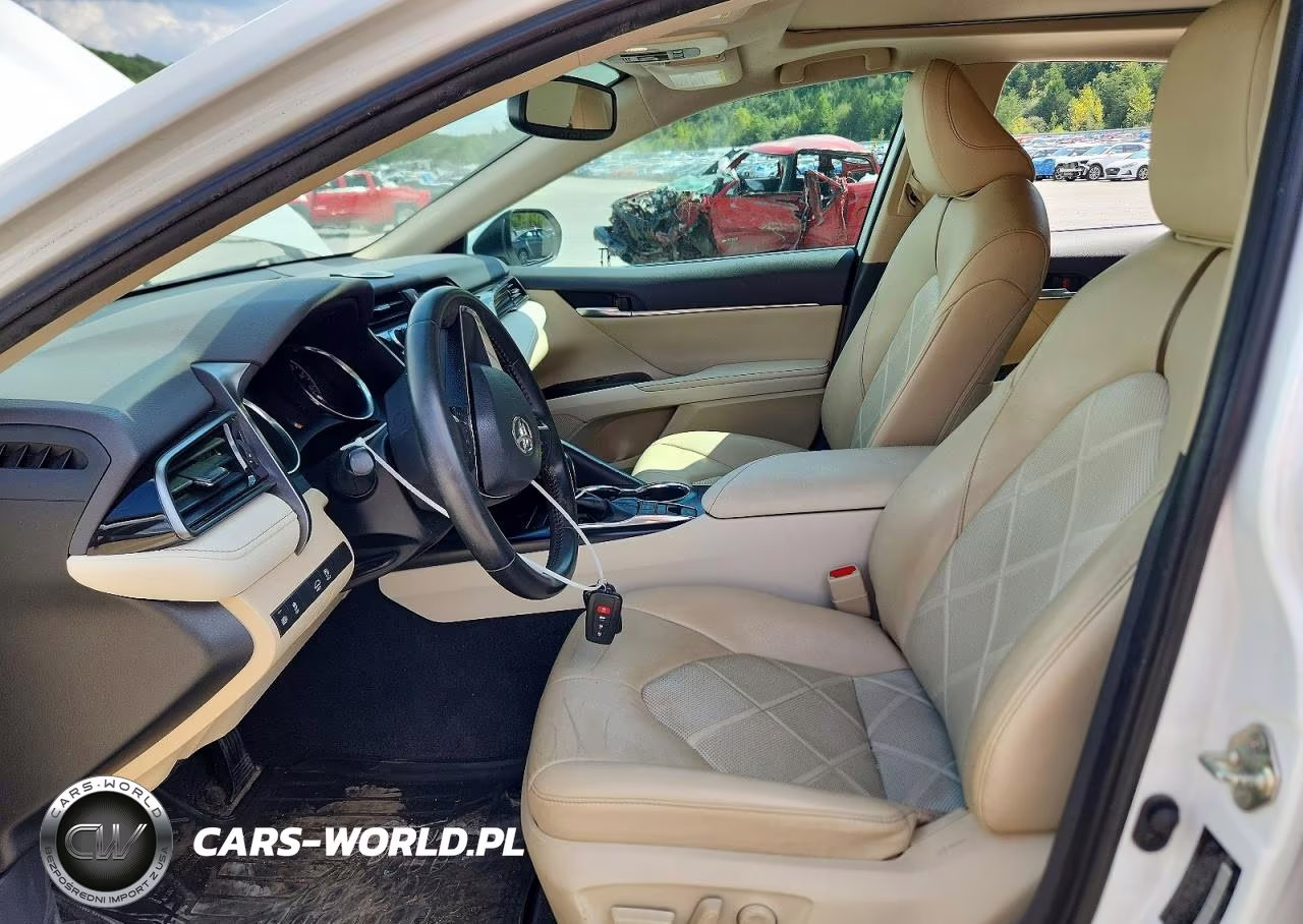 2019 Toyota Camry Xle VIN:4T1B11HK2KU813624 - 7
