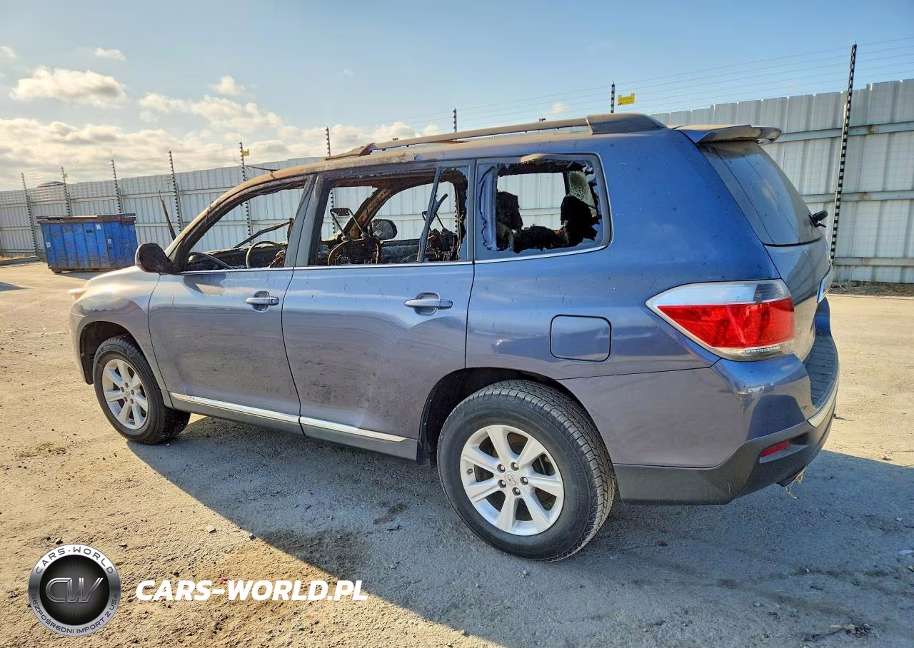 2013 Toyota Highlander Plus VIN:5TDBK3EH6DS270050 - 2