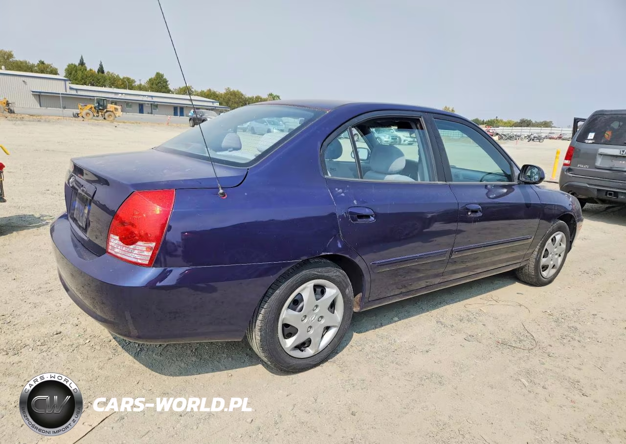 2004 Hyundai Elantra Gls VIN:KMHDN46D74U720572 - 3