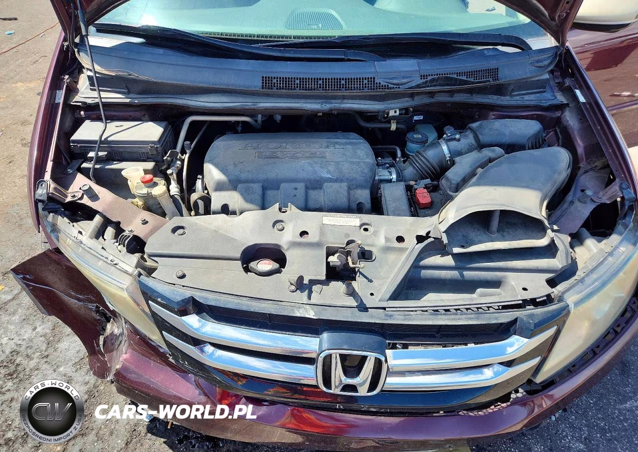 2014 Honda Odyssey Touring VIN:5FNRL5H99EB028774 - 12