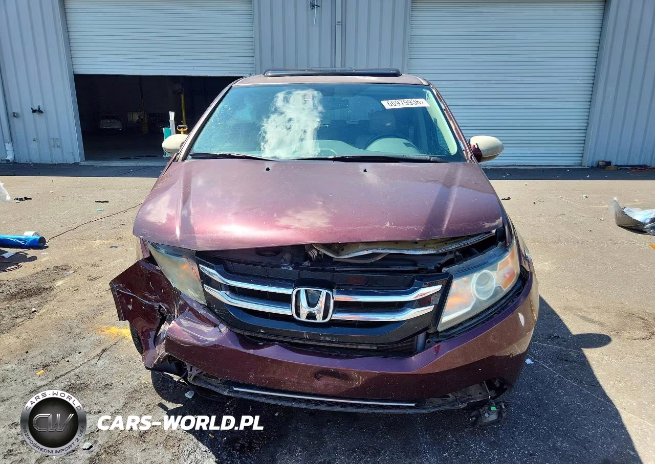 2014 Honda Odyssey Touring VIN:5FNRL5H99EB028774 - 5