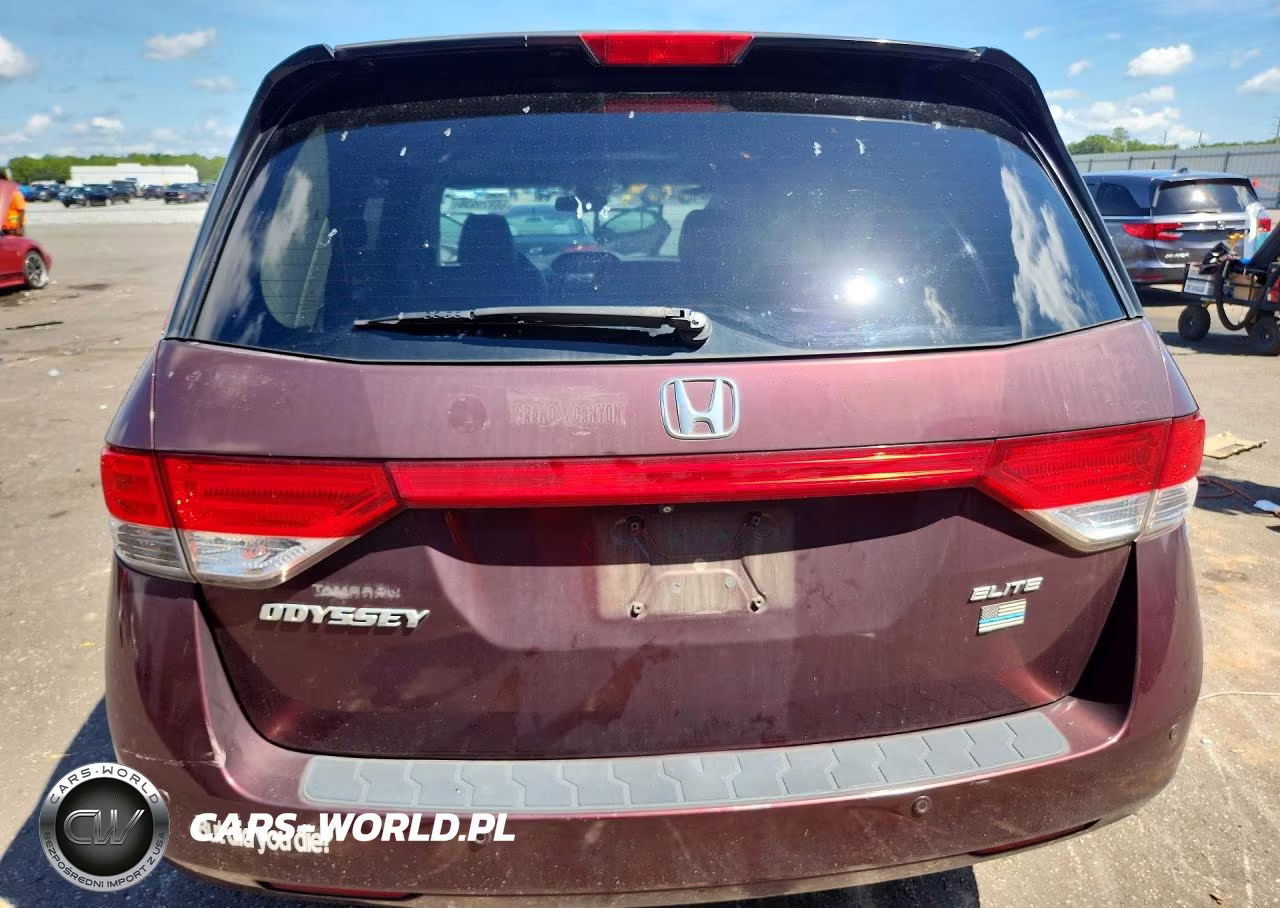 2014 Honda Odyssey Touring VIN:5FNRL5H99EB028774 - 6