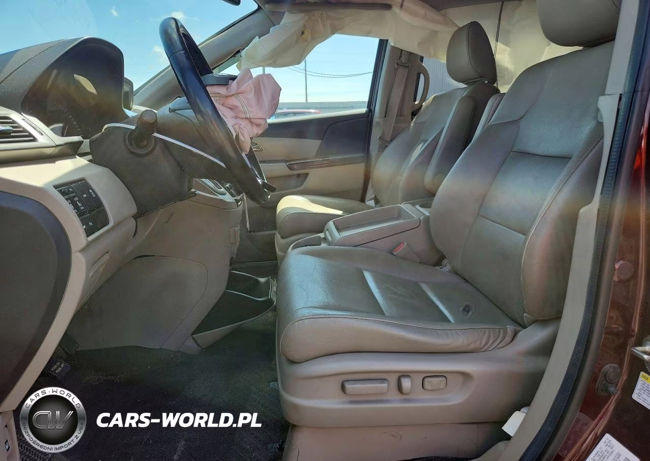 2014 Honda Odyssey Touring VIN:5FNRL5H99EB028774 - 7