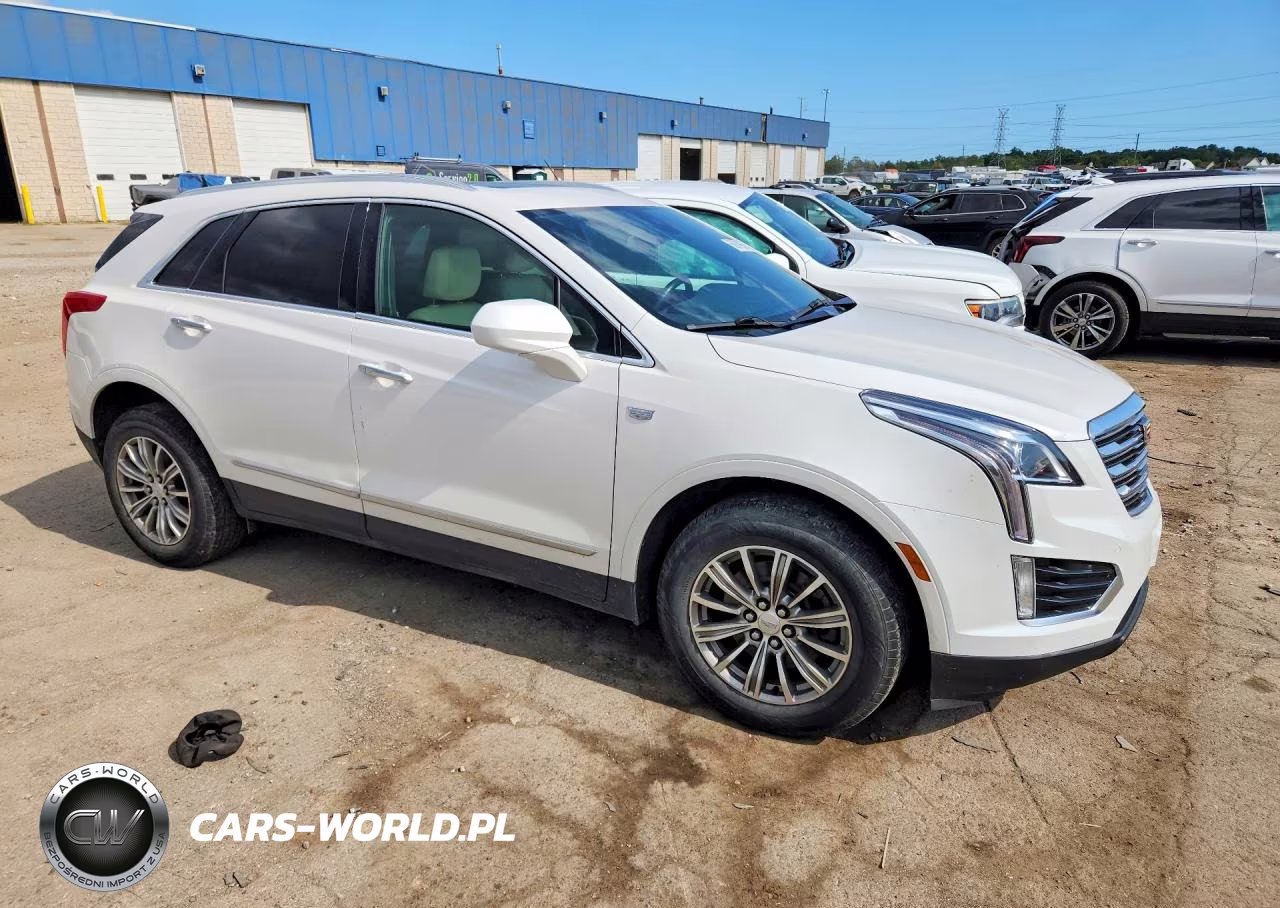 2017 Cadillac Xt5 Luxury VIN:1GYKNDRS4HZ113148 - 4