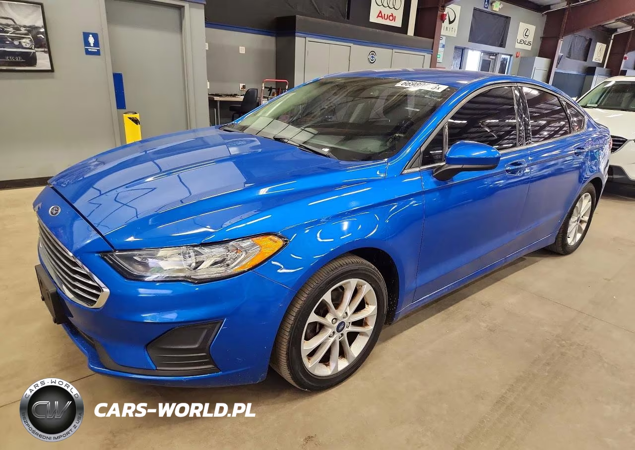 2019 Ford Fusion Se – zdjęcie 1 z 12