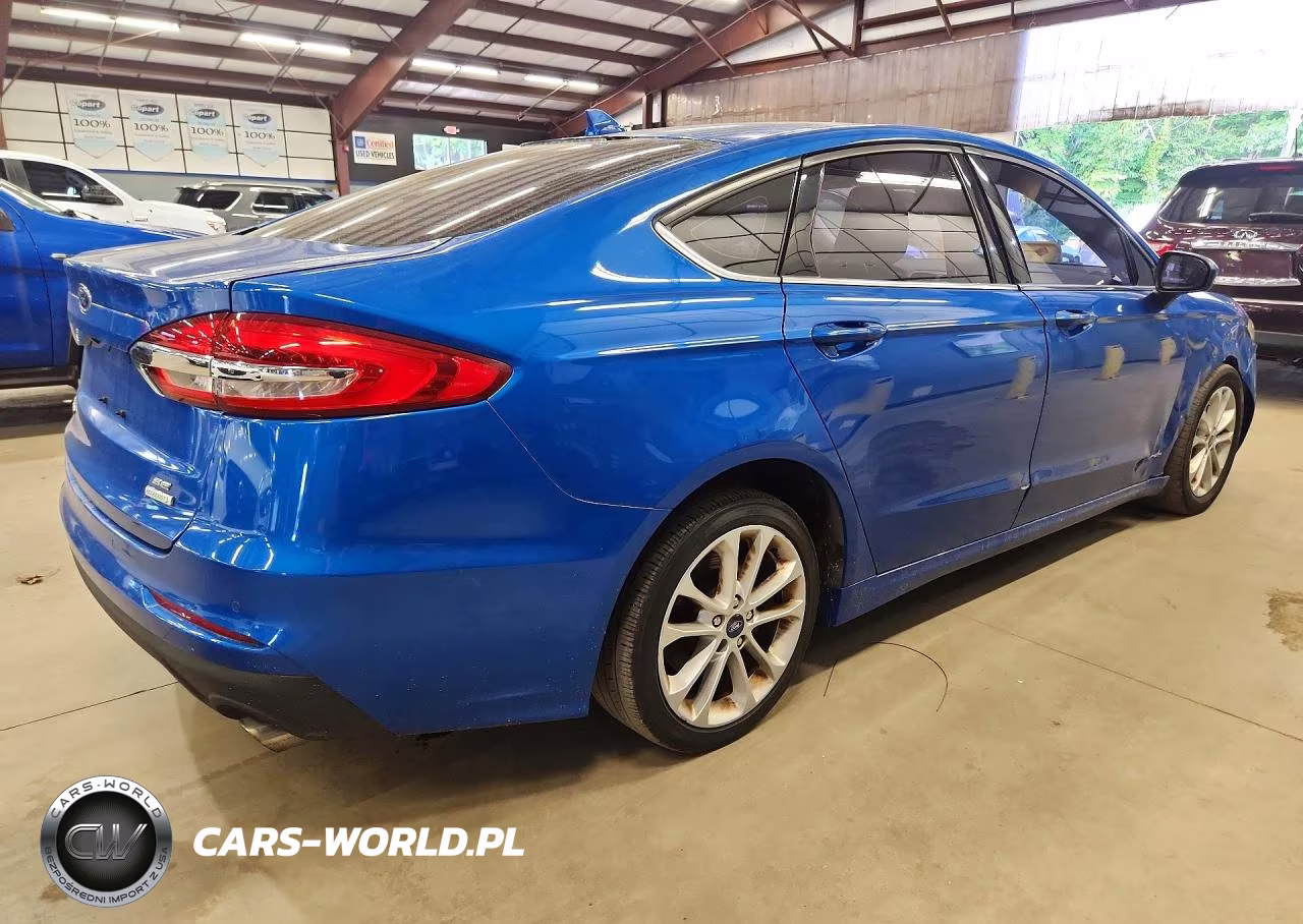 2019 Ford Fusion Se VIN:3FA6P0HD2KR186274 - 3