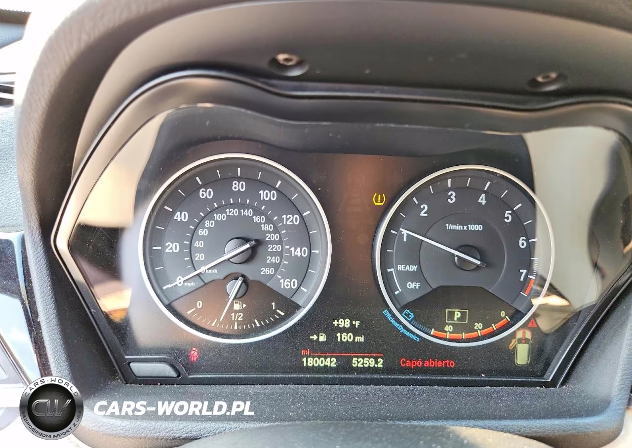 2018 BMW X1 xDrive28I VIN:WBXHT3C3XJ5K20528 - 9