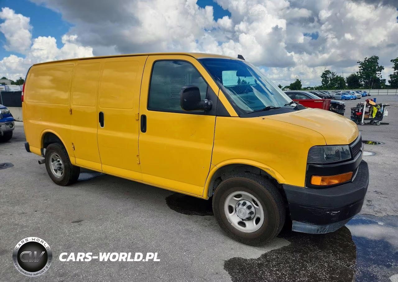 2021 Chevrolet Express 2500 Cargo Delivery Van VIN:1GCWGAFP2M1167427 - 4