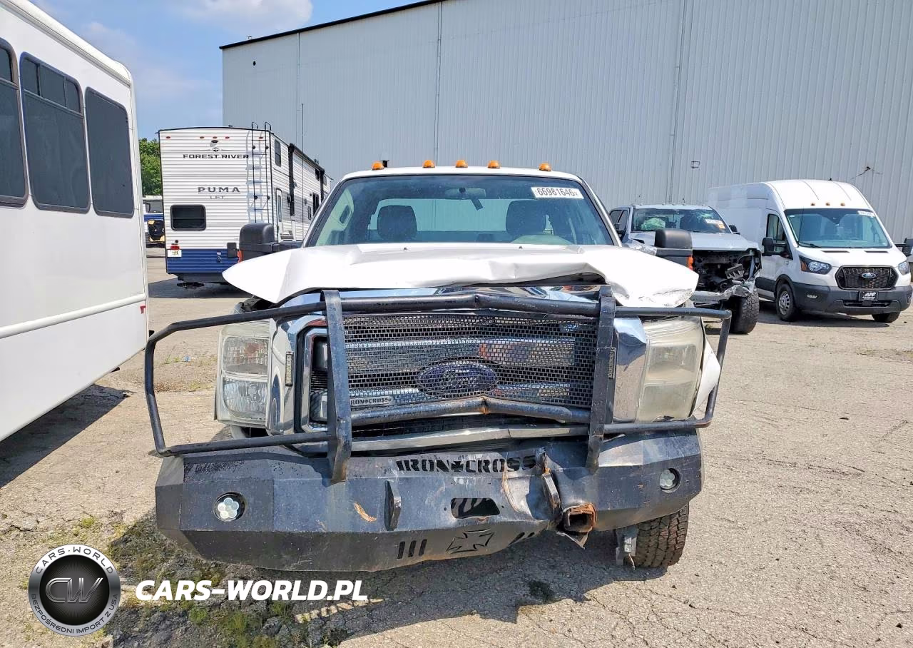2013 Ford F350 Super Duty VIN:1FD8X3HT7DEA69867 - 5