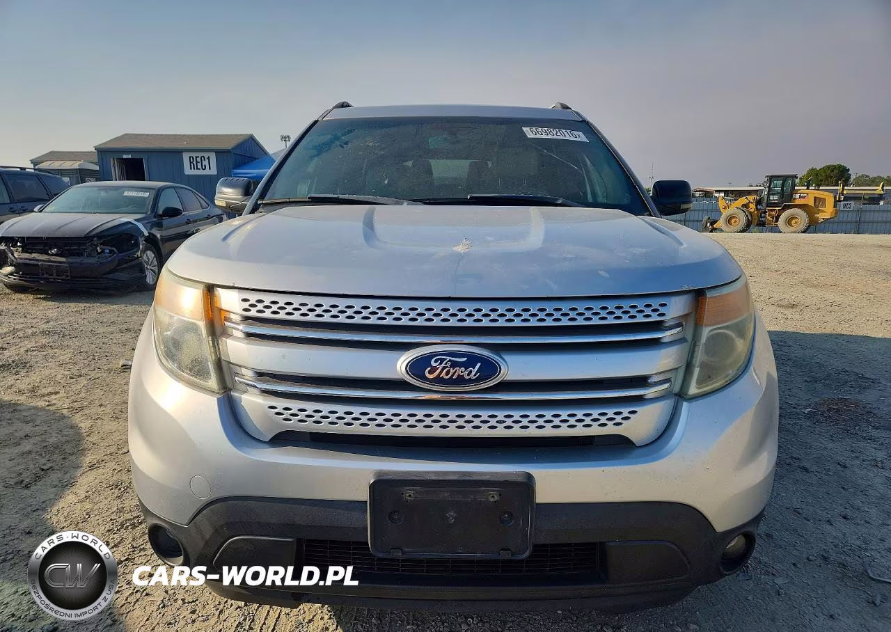 2011 Ford Explorer Xlt VIN:1FMHK8D89BGA18692 - 5