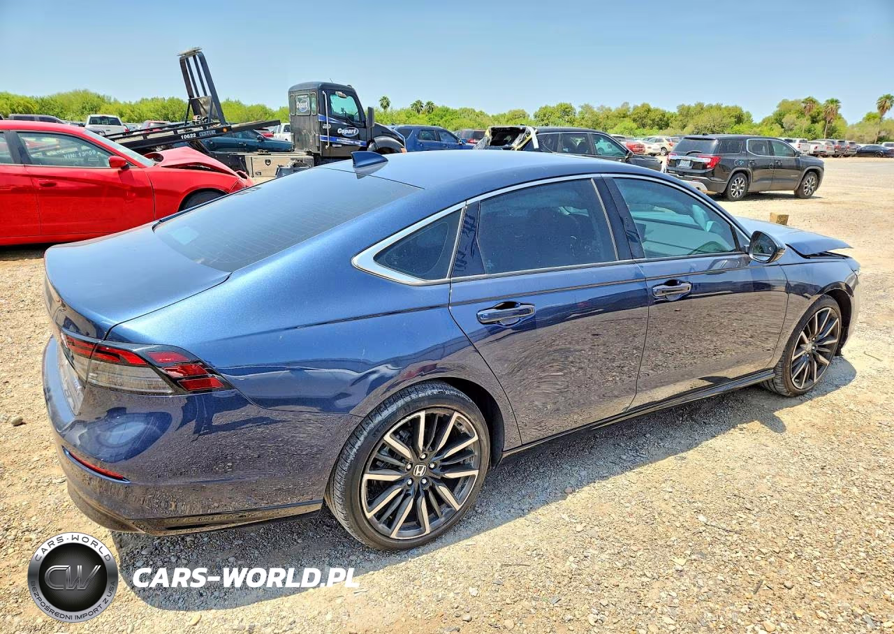 2024 Honda Accord Touring Hybrid VIN:1HGCY2F89RA061242 - 3