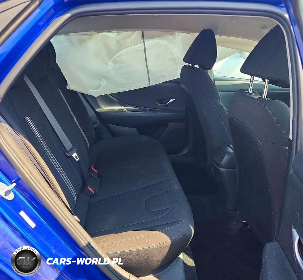 2023 Hyundai Elantra Sel VIN:KMHLM4AG8PU630187 - 10