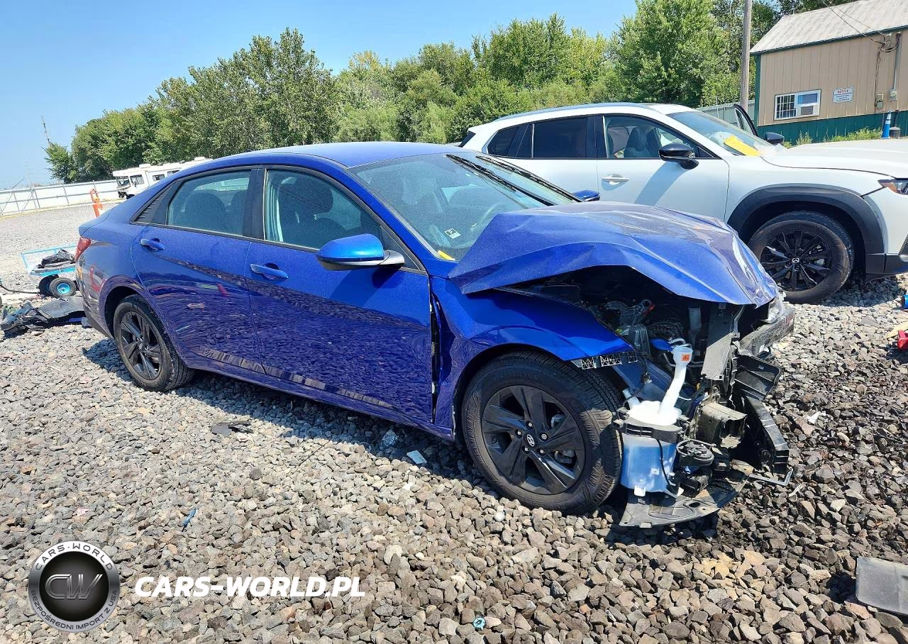 2023 Hyundai Elantra Sel VIN:KMHLM4AG8PU630187 - 4