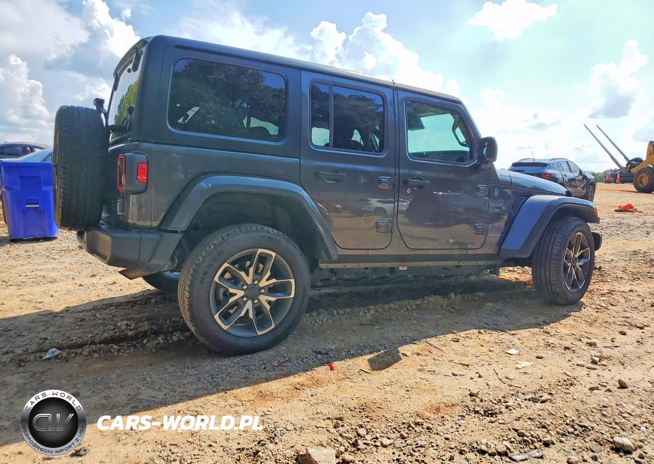 2024 Jeep Wrangler 4Xe VIN:1C4RJXN62RW231468 - 3