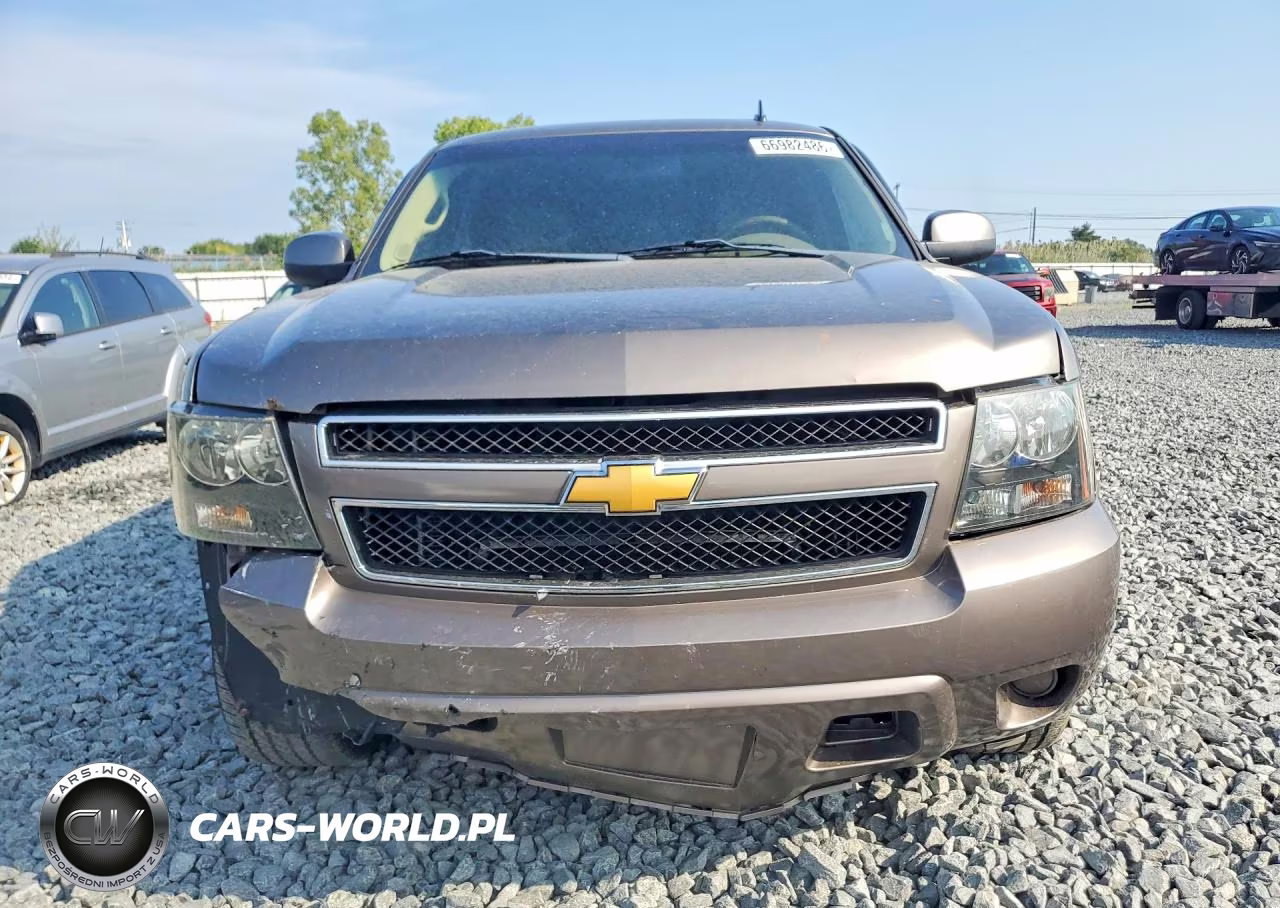 2011 Chevrolet Tahoe C1500 Ls VIN:1GNSCAE0XBR268736 - 5