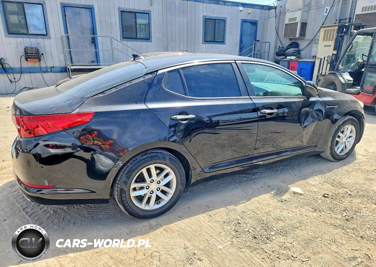 2013 Kia Optima Lx VIN:5XXGM4A73DG235583 - 3