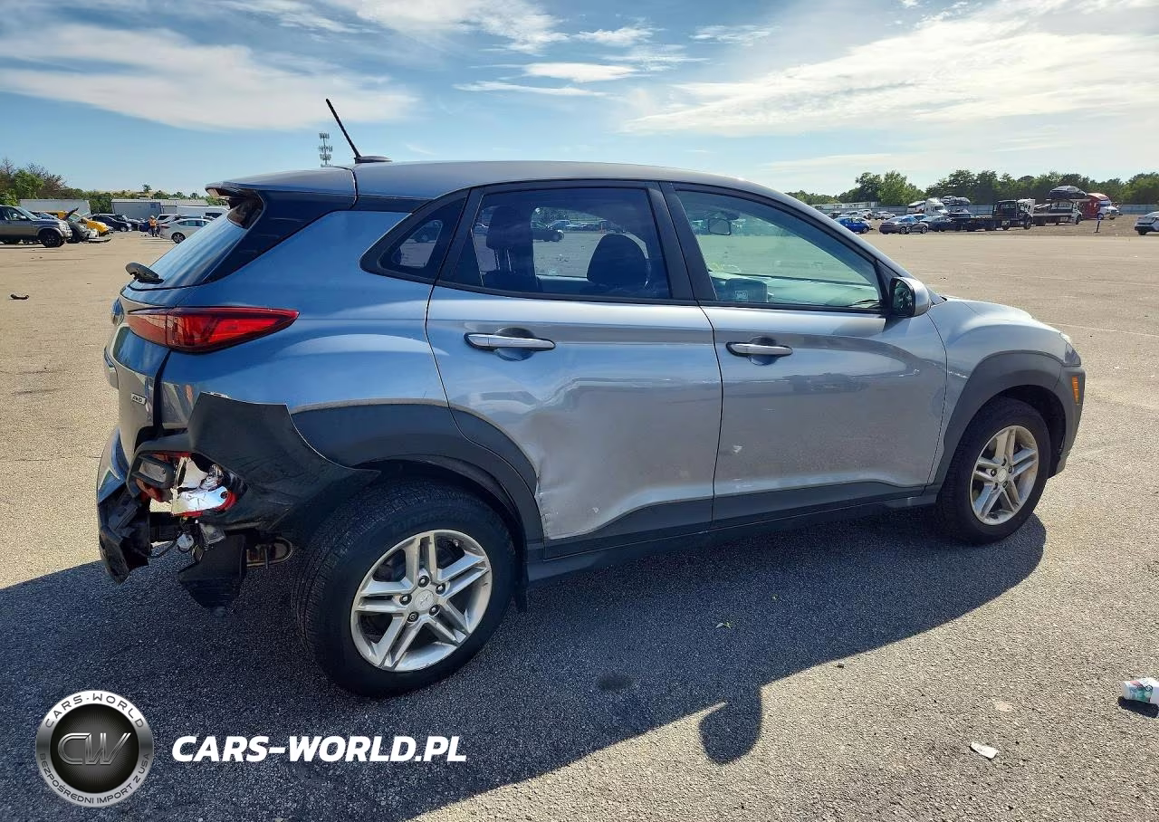 2018 Hyundai Kona Se VIN:KM8K1CAA3JU179218 - 3