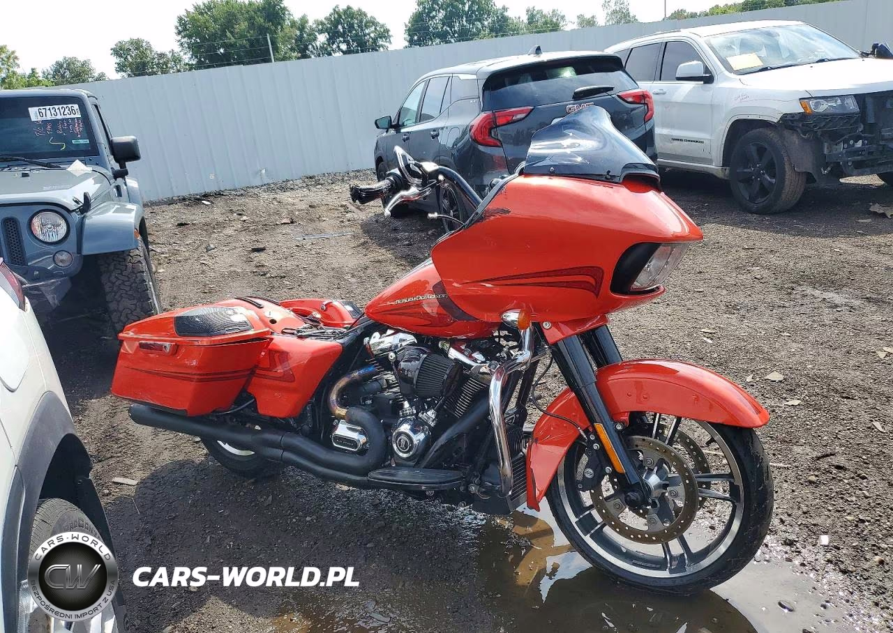 2017 Harley-Davidson Fltrxs Road Glide Special