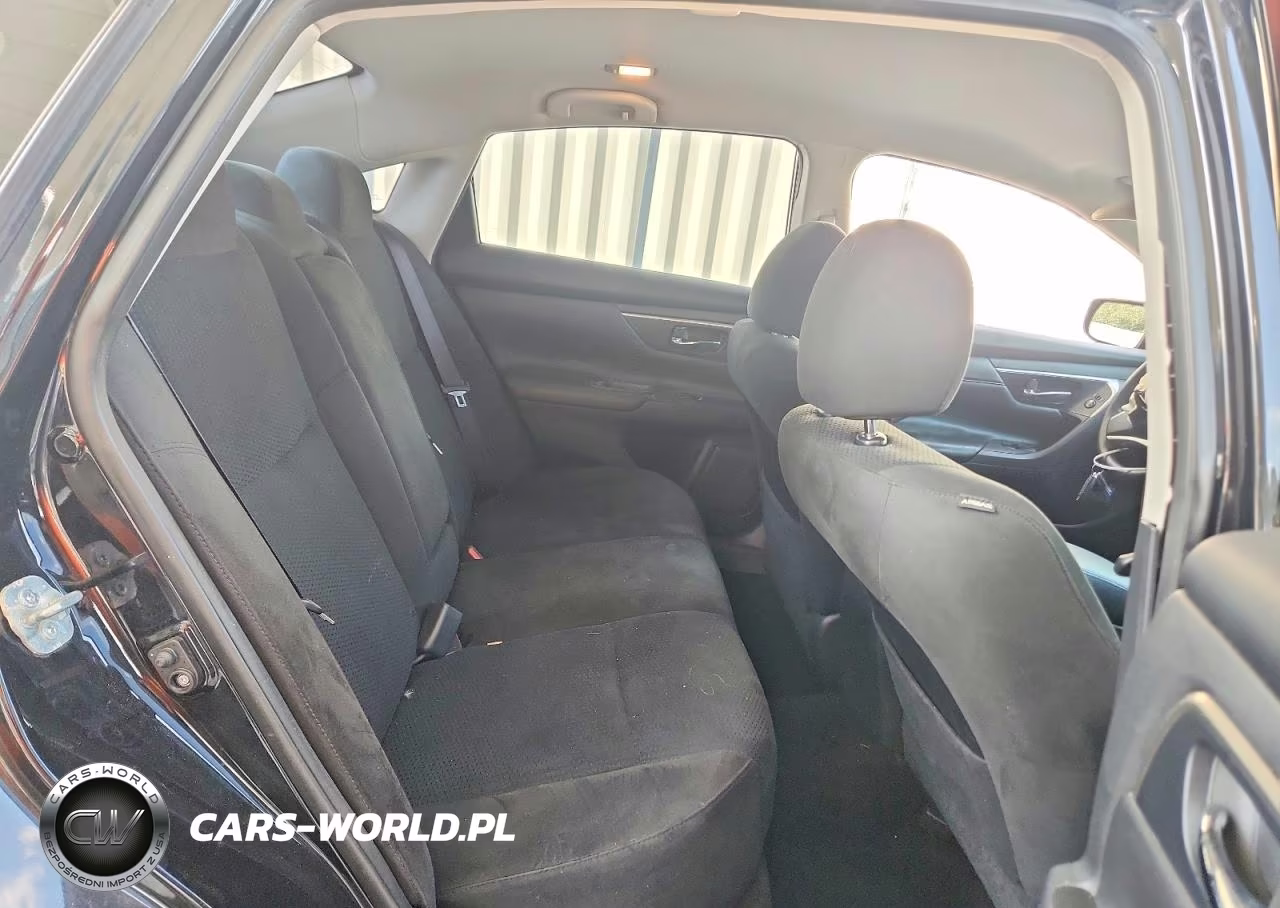 2015 Nissan Altima 2.5 S VIN:1N4AL3AP6FN903201 - 10