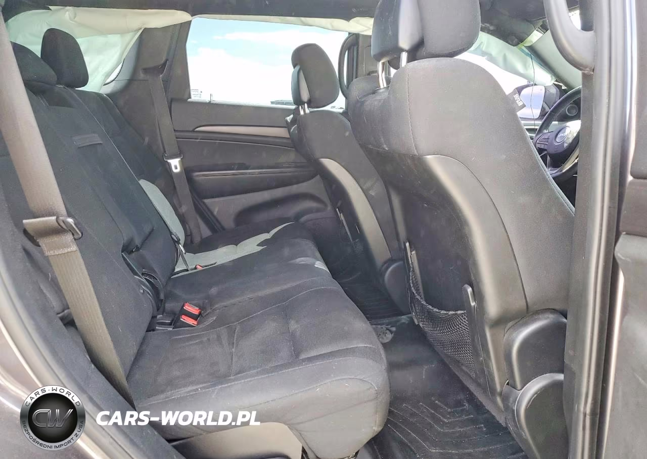 2016 Jeep Grand Cherokee Laredo VIN:1C4RJFAGXGC490071 - 11