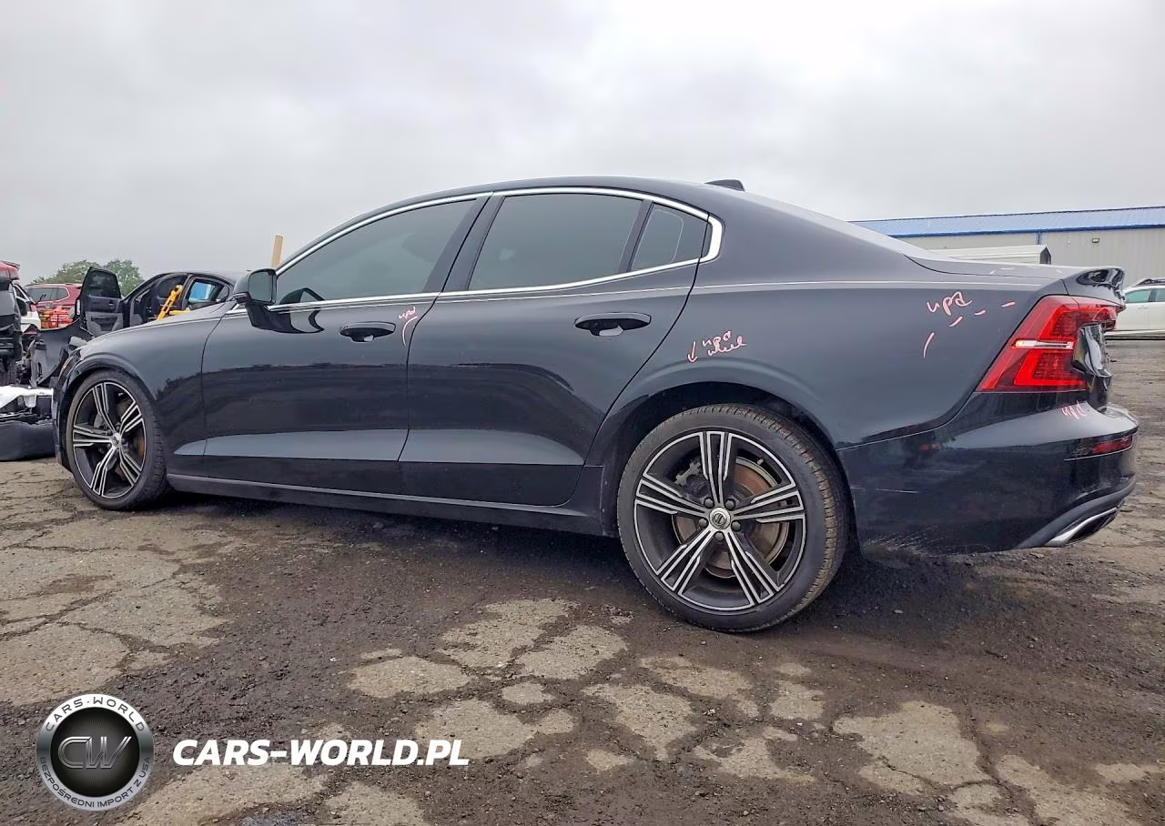 2020 Volvo S60 T6 Inscription VIN:7JRA22TL7LG038578 - 2
