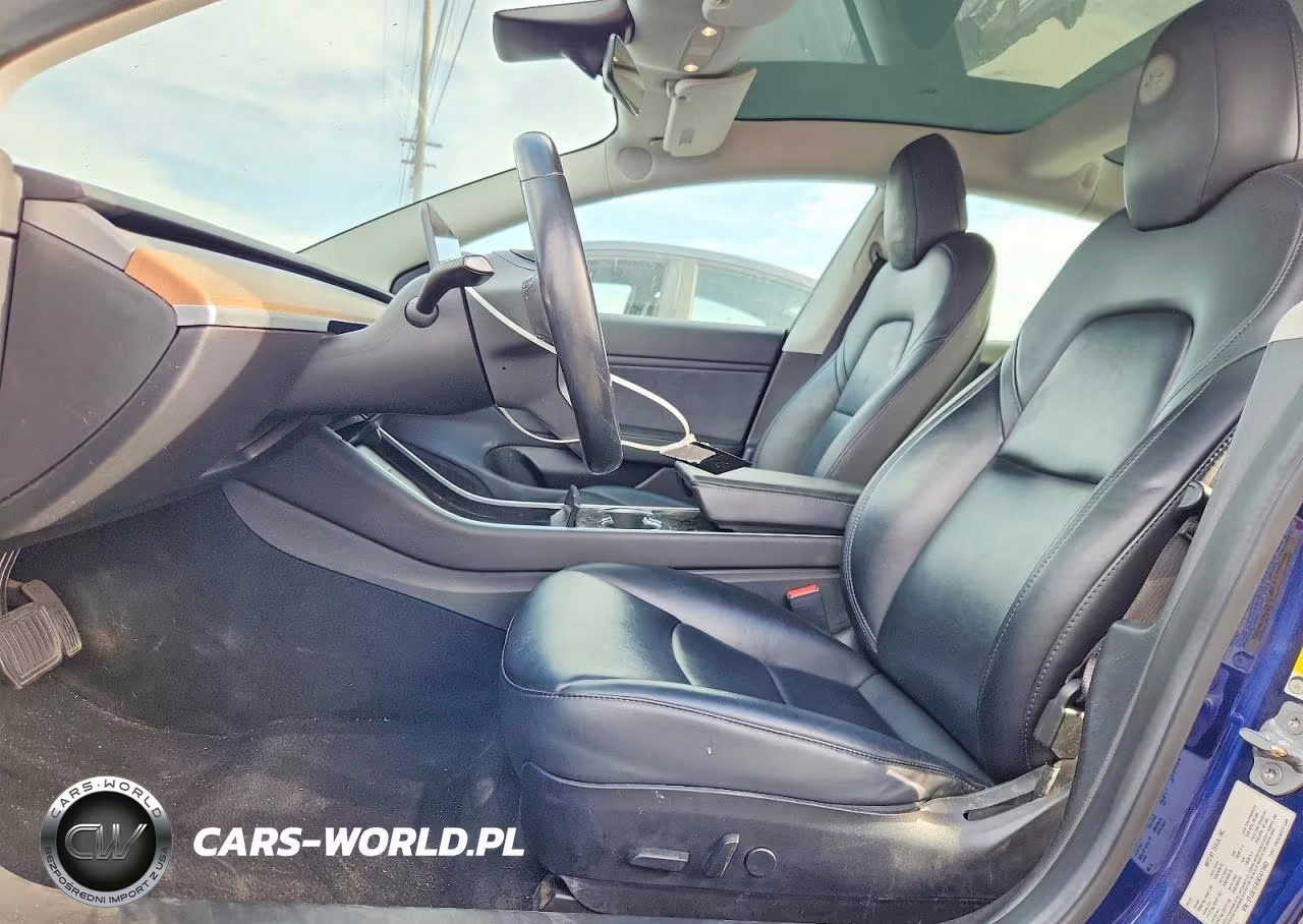 2019 Tesla Model 3 VIN:5YJ3E1EA5KF411663 - 7