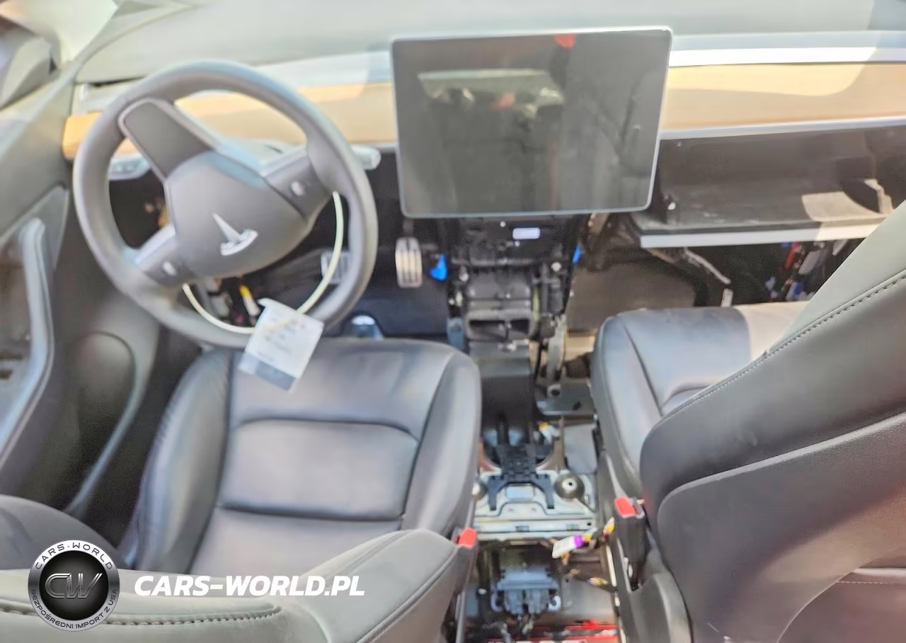 2022 Tesla Model Y VIN:7SAYGAEE4NF398740 - 8