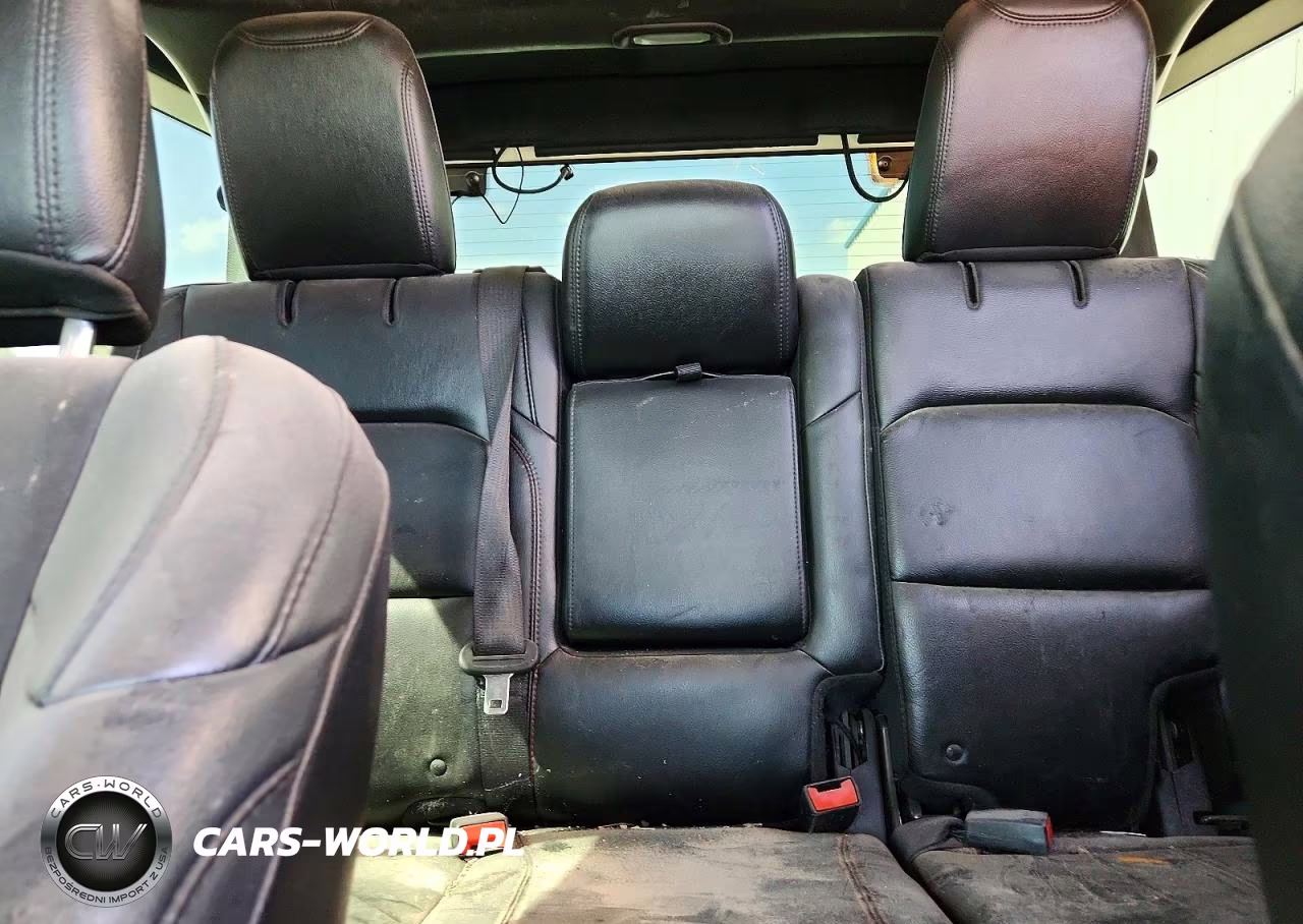2018 Jeep Wrangler Unlimited Rubicon VIN:1C4HJXFN5JW198679 - 10