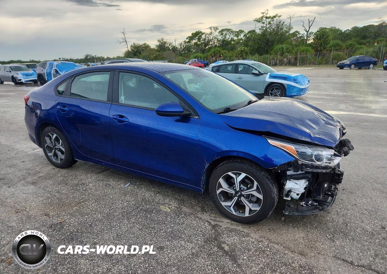 2021 Kia Forte Fe, Lxs VIN:3KPF24ADXME387666 - 4