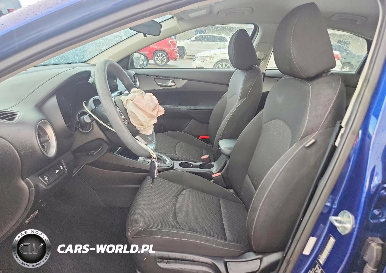 2021 Kia Forte Fe, Lxs VIN:3KPF24ADXME387666 - 7