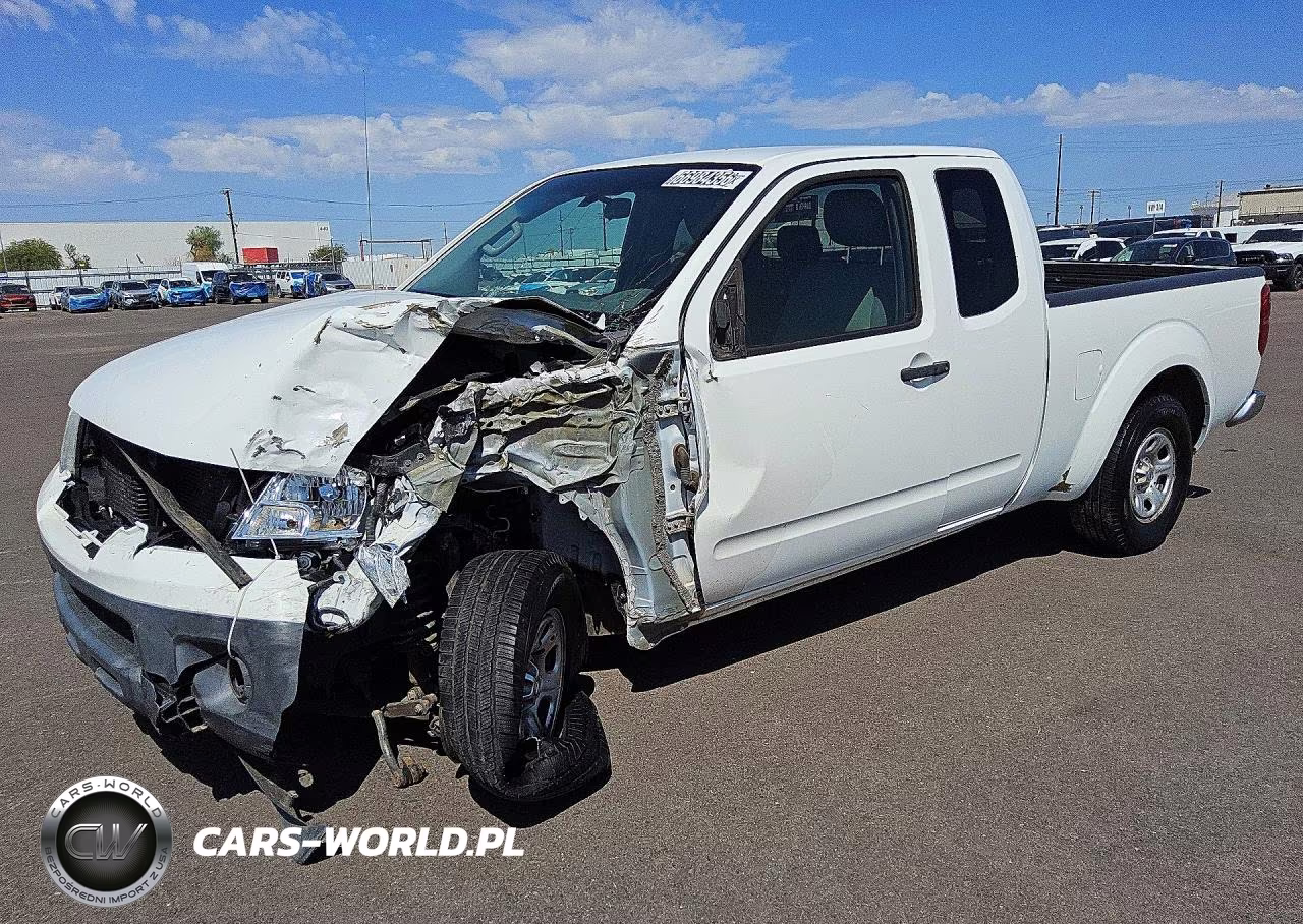 2013 Nissan Frontier S