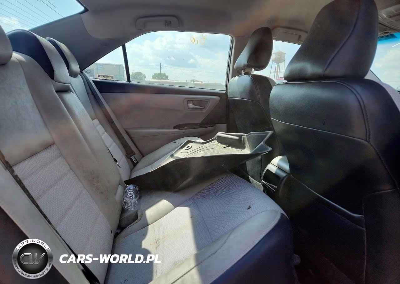 2017 Toyota Camry Se VIN:4T1BF1FK5HU338998 - 10