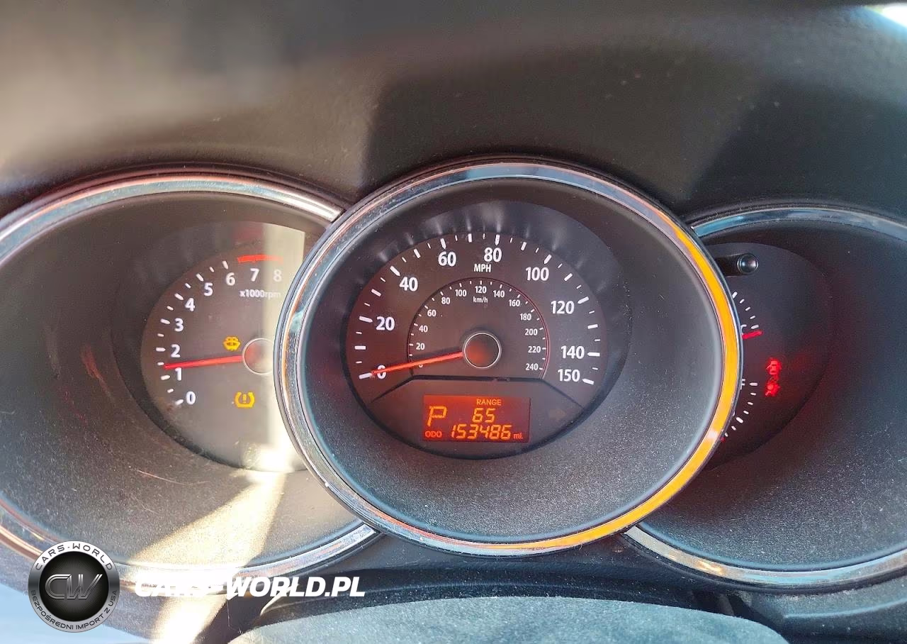 2012 Kia Sorento Lx VIN:5XYKT3A60CG229488 - 9