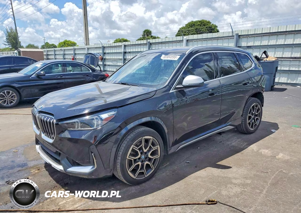 2023 BMW X1 xDrive28I