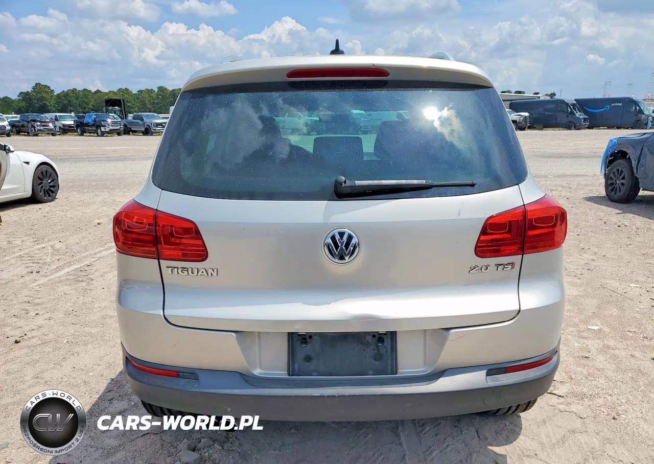 2012 Volkswagen Tiguan S VIN:WVGAV7AX9CW524934 - 6