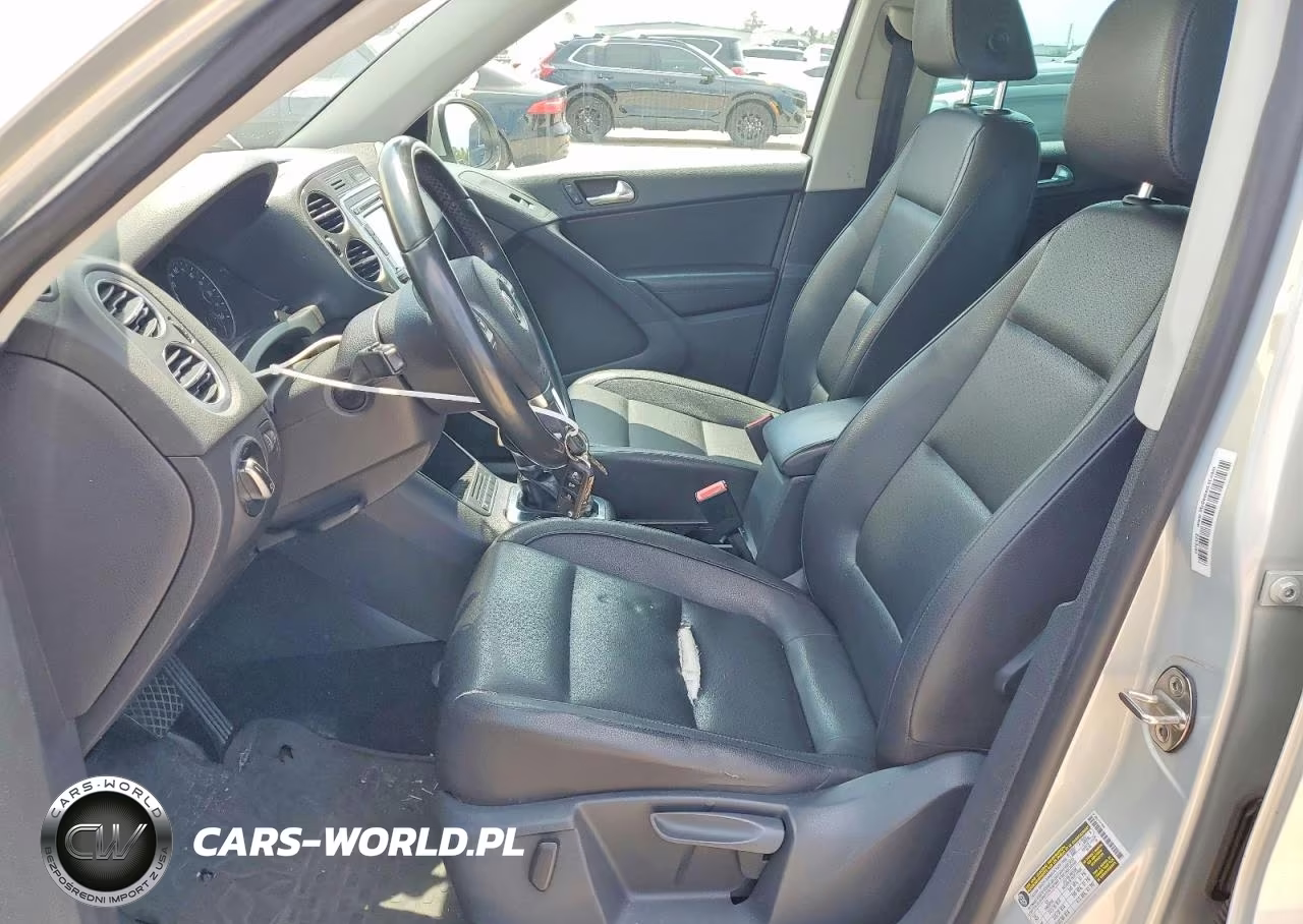 2012 Volkswagen Tiguan S VIN:WVGAV7AX9CW524934 - 7