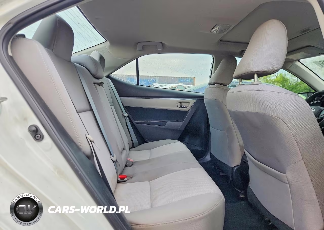 2015 Toyota Corolla Le Plus VIN:5YFBURHE2FP241526 - 10