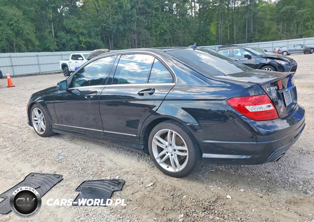 2013 Mercedes-Benz C 300 4Matic VIN:WDDGF8AB8DG098807 - 2