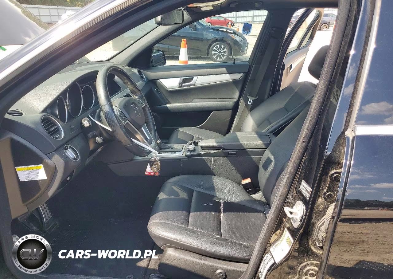 2013 Mercedes-Benz C 300 4Matic VIN:WDDGF8AB8DG098807 - 7