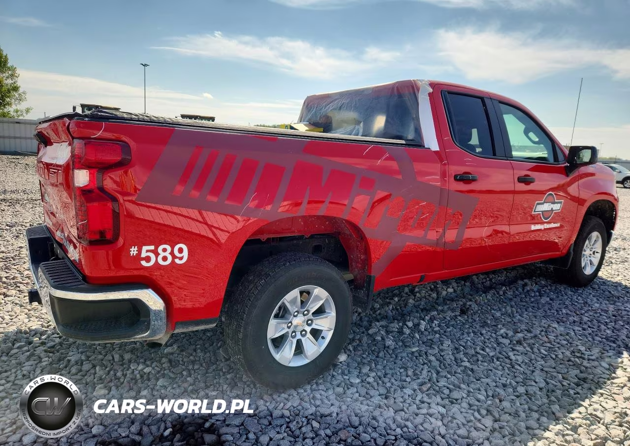 2025 Chevrolet Silverado K1500 VIN:1GCRKAED1SZ326763 - 3