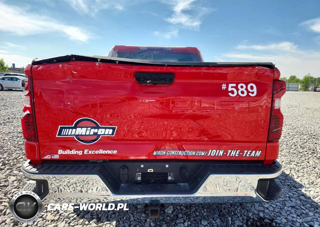 2025 Chevrolet Silverado K1500 VIN:1GCRKAED1SZ326763 - 6