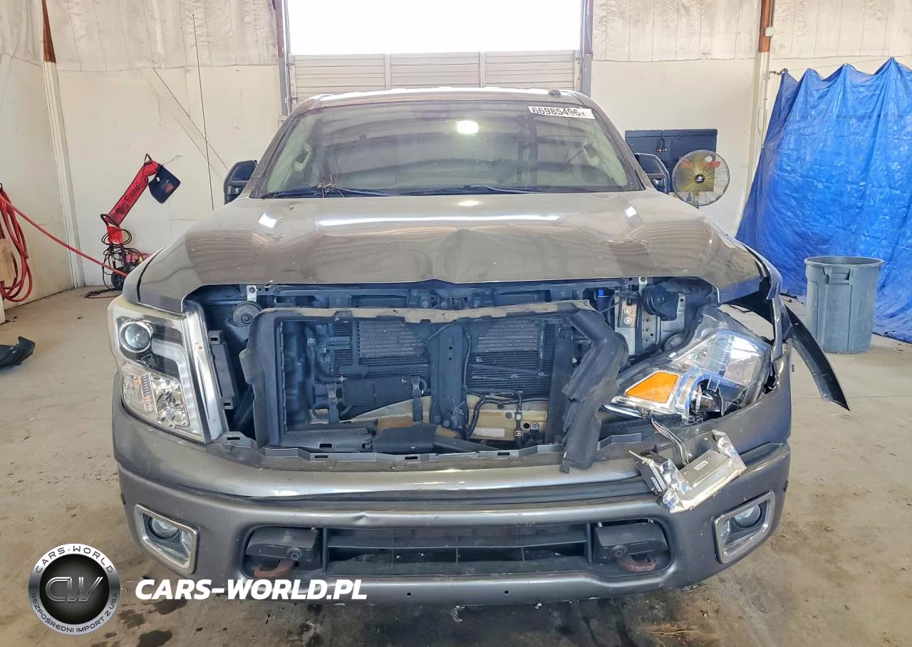 2018 Nissan Titan Pro-4X VIN:1N6AA1E59JN514989 - 5