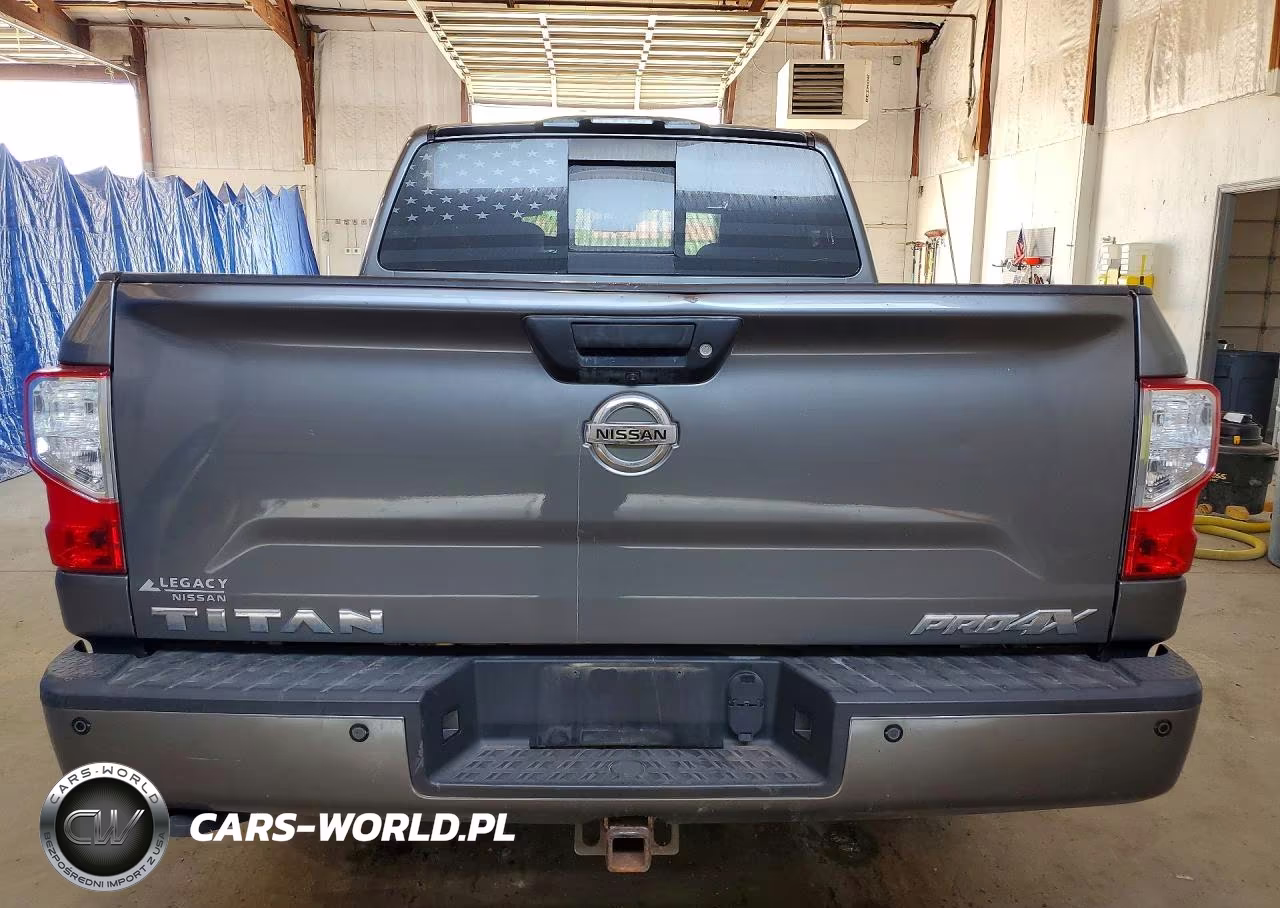 2018 Nissan Titan Pro-4X VIN:1N6AA1E59JN514989 - 6
