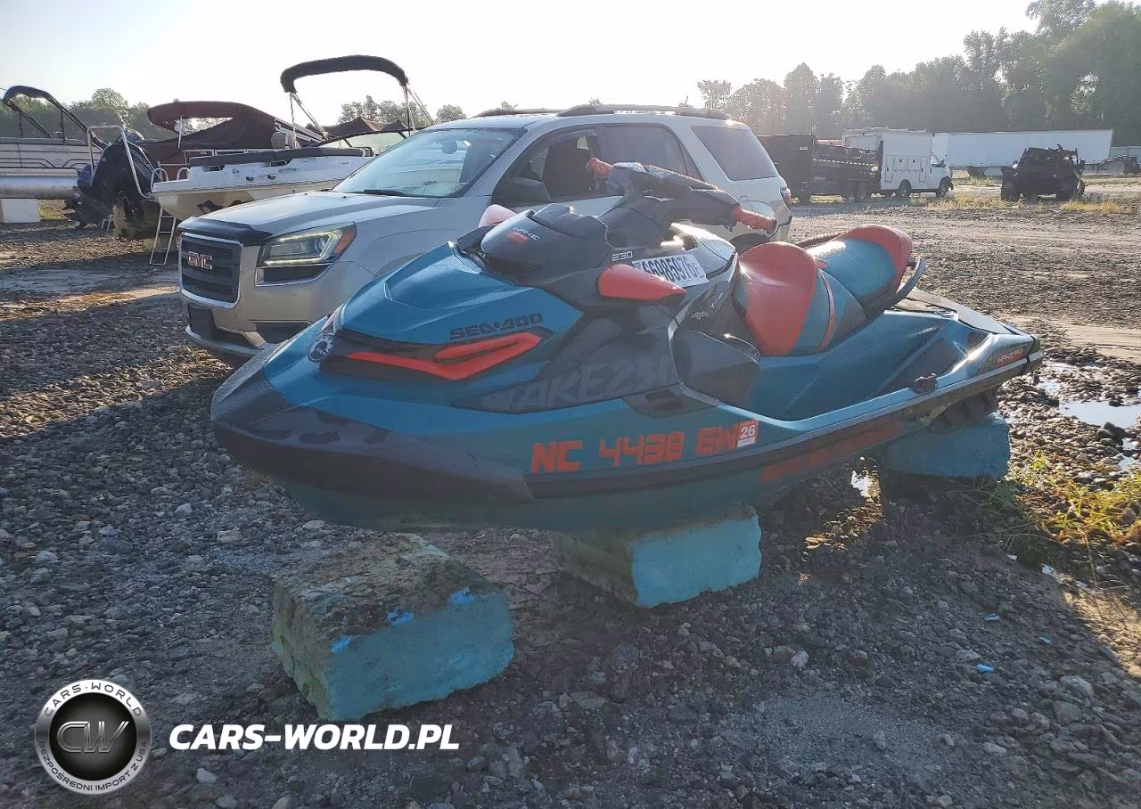 2018 Sea-Doo Wake Pro Jet Ski VIN:YDV04255K718 - 2