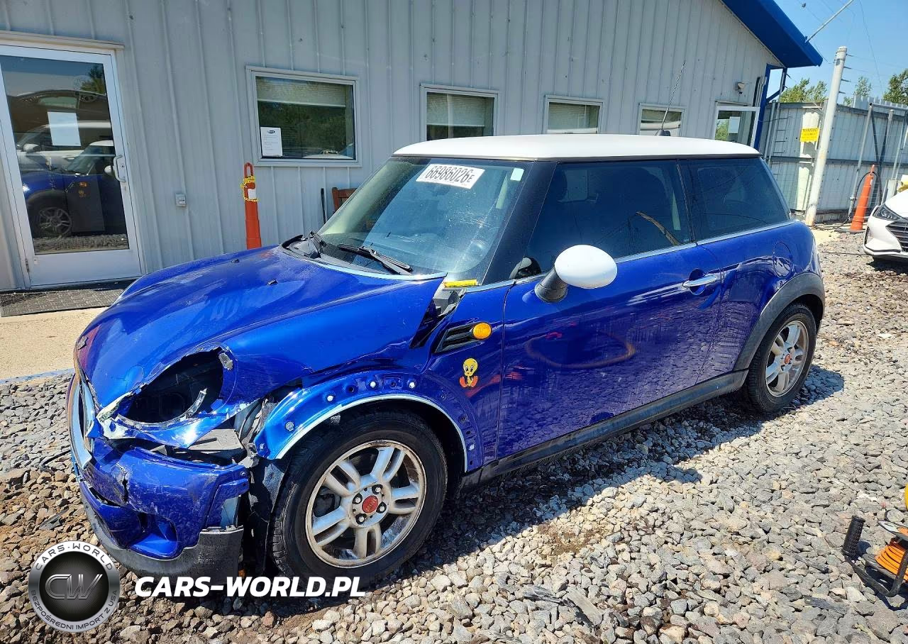 2011 Mini Cooper VIN:WMWSU3C56BT252212 - 1