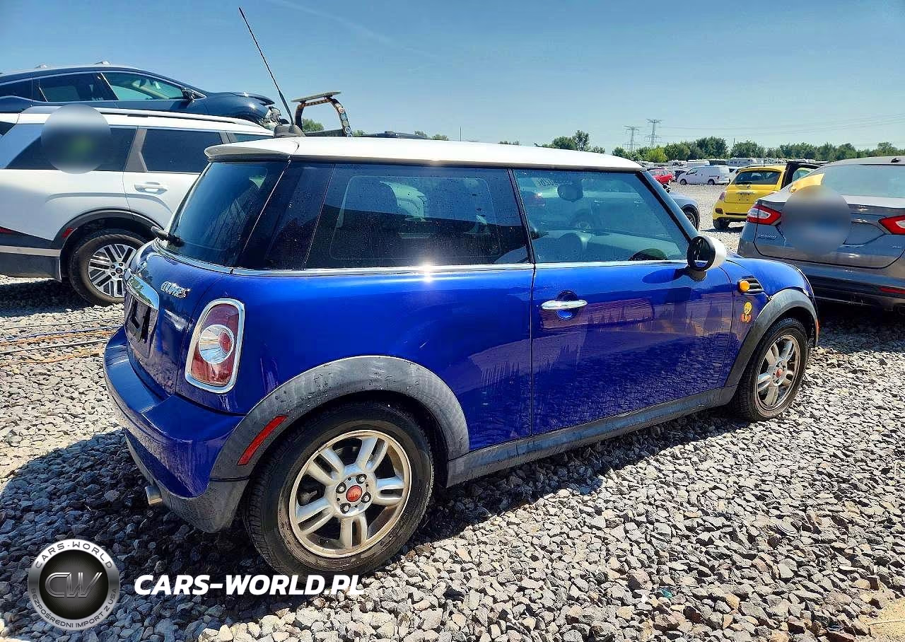 2011 Mini Cooper VIN:WMWSU3C56BT252212 - 3