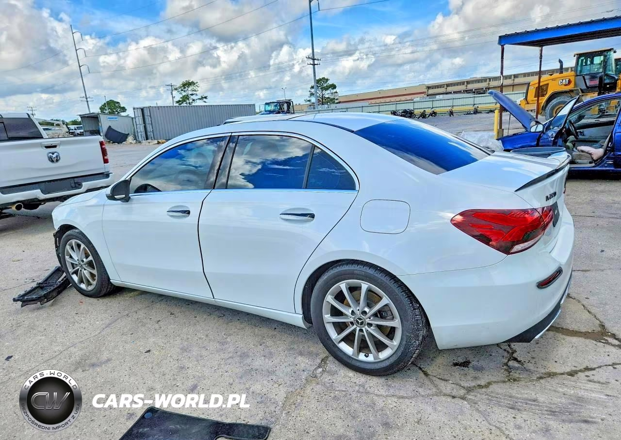 2021 Mercedes-Benz A 220 VIN:W1K3G4EB1MJ288756 - 2