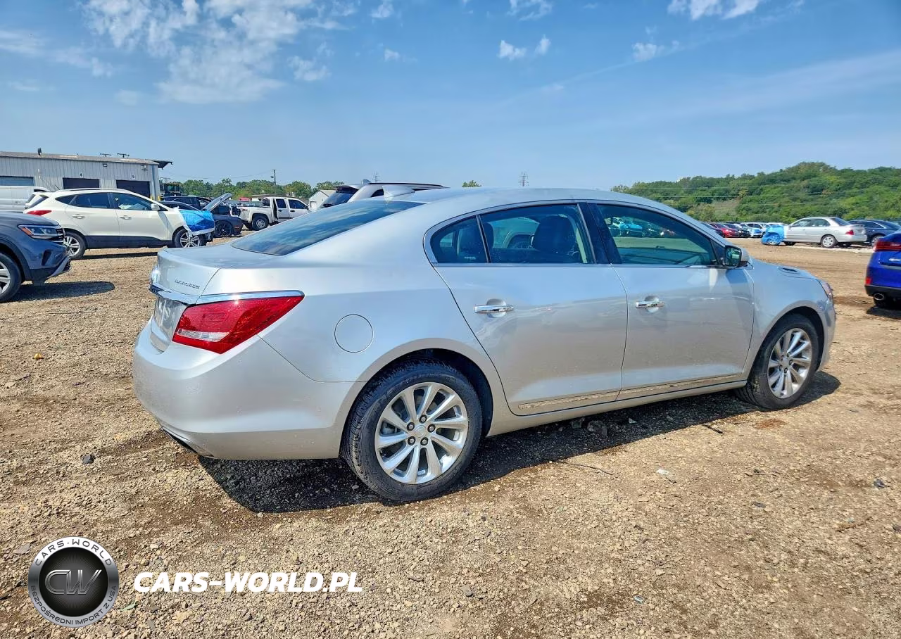 2016 Buick Lacrosse VIN:1G4GA5G38GF179268 - 3