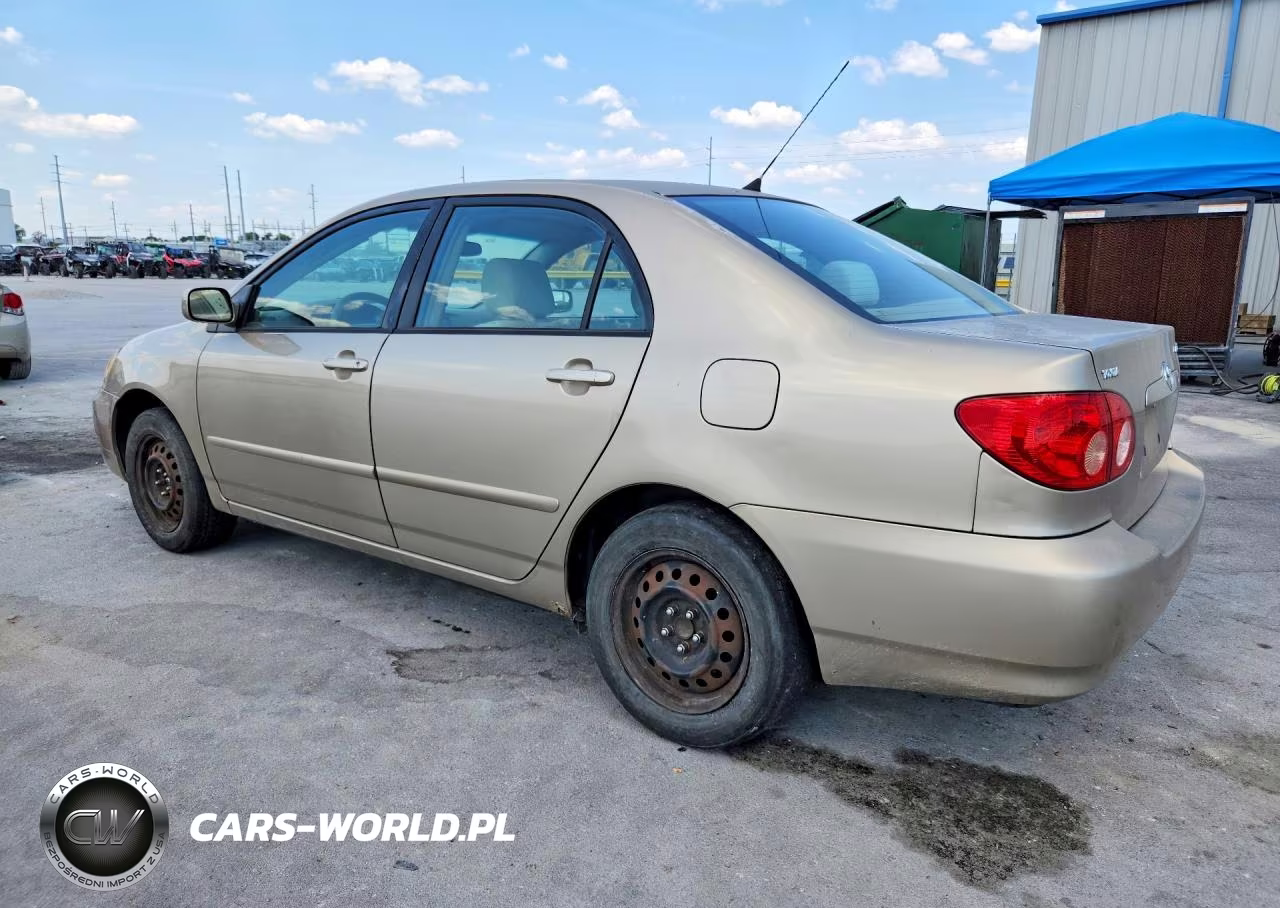 2007 Toyota Corolla Le VIN:1NXBR32E27Z889312 - 2